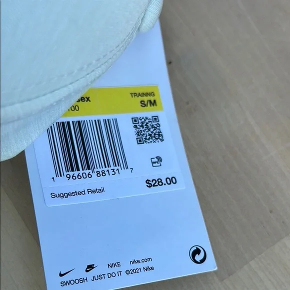 Nike Cream Baseball Cap S/M - Picture 6 of 6